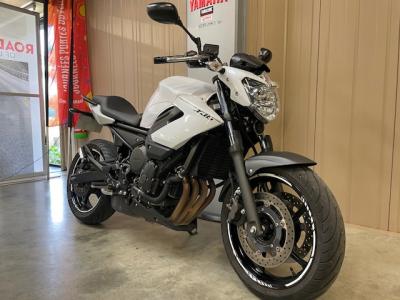 YAMAHA XJ6-N