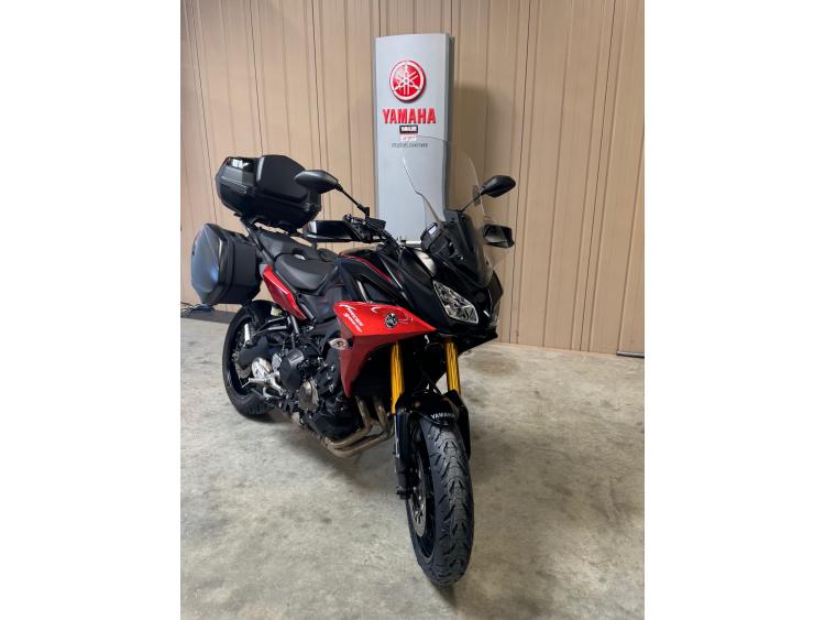 YAMAHA TRACER 9